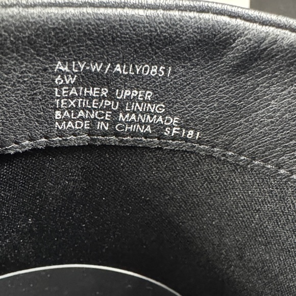 Steve Madden leather Black Heeled Boots NWOT 6W - Picture 12 of 17